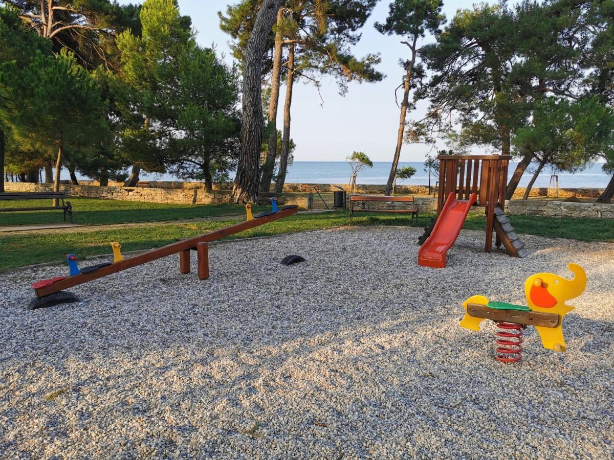 Mirta Deluxe Superior 5 Star Apartment, Your Piece Of Heaven By The Sea & Park, With Sea & Park View Novigrad Istria Dış mekan fotoğraf